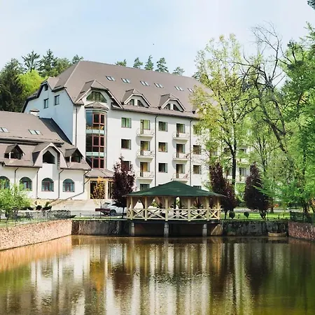 Hotel Solotvyno Resort Otel *